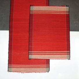 Tischsets mit 90 cm Läufer 
