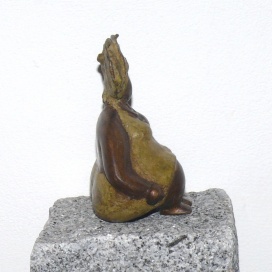Bronzefigur "Henriette"  