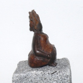 Bronzefigur "Henriette"  