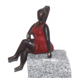 Bronzefigur "Alice" 
