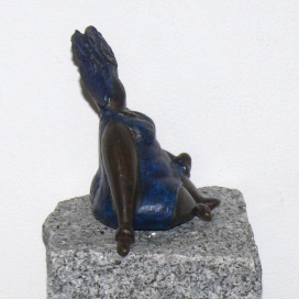 Bronzefigur "Yolanda" 