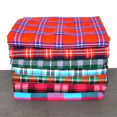 Kategoriebild der Kategorie “Original Maasai Shuka Decken”