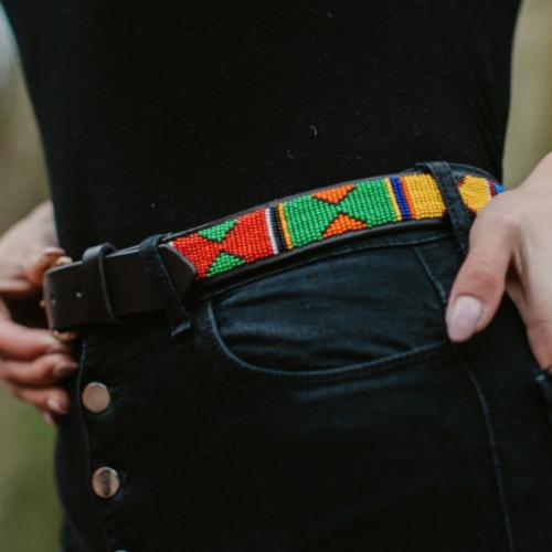 Kategoriebild der Kategorie “Perlenbesetzte Gürtel aus Rindleder  in den Größen 34-42”