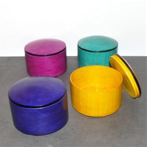 Kategoriebild der Kategorie “Tuareg Ziegenlederdosen ”