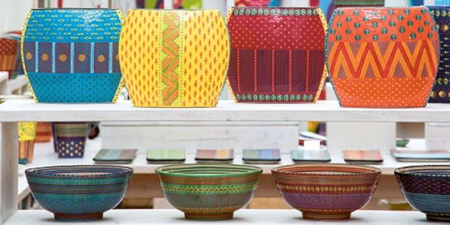 Kategoriebild der Kategorie “Handbemalte Tischkeramik und Vasen”