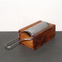  Artikelbild 1 des Artikels “Große Parmesan- und Hartkäsereibe “