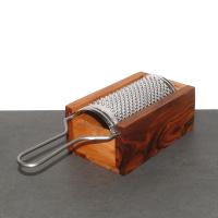  Artikelbild 1 des Artikels “Große Parmesan- und Hartkäsereibe “