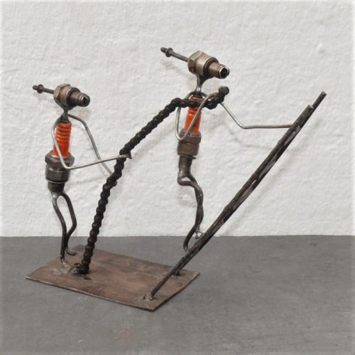 Artikelbild des Artikels “Zündkerzenfigur “