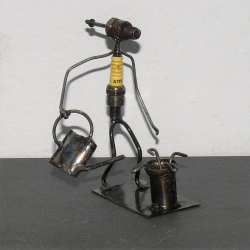 Artikelbild des Artikels “Zündkerzenfigur “