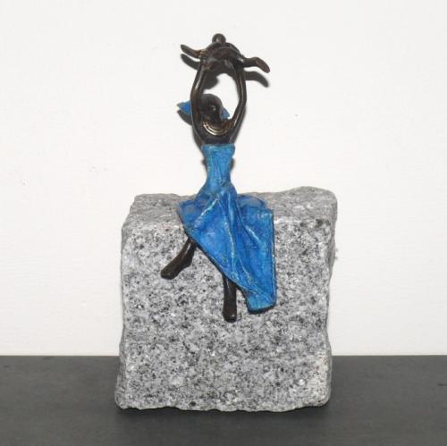 Artikelbild des Artikels “Bronzefigur - 14 cm  “