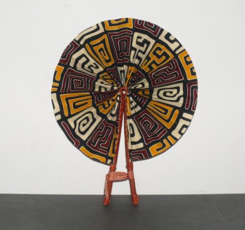 Artikelbild des Artikels “Fächer, zusammenklappbar “