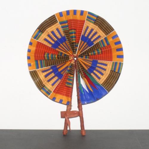 Artikelbild des Artikels “Fächer, zusammenklappbar “