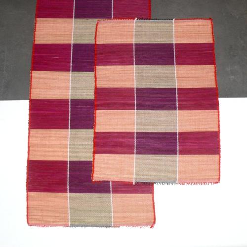 Artikelbild des Artikels “Tischsets mit 180 cm Läufer “