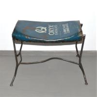  Artikelbild 2 des Artikels “Hocker “