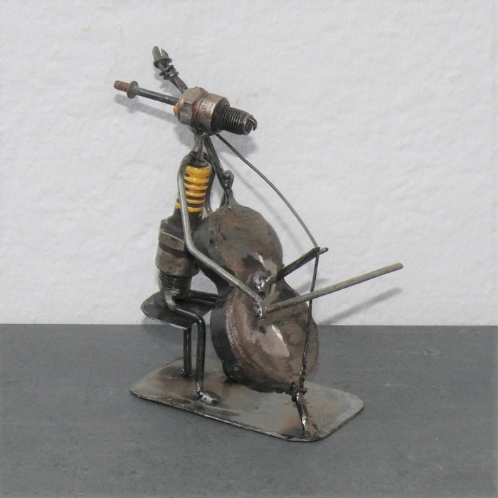  Artikelbild 1 des Artikels “Zündkerzenfigur “