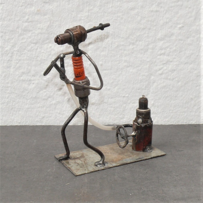  Artikelbild 1 des Artikels “Zündkerzenfigur “