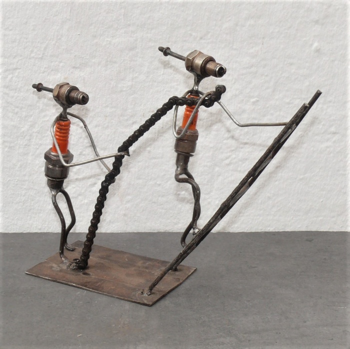  Artikelbild 1 des Artikels “Zündkerzenfigur “