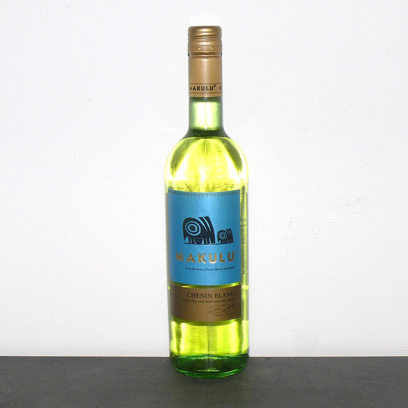  Artikelbild 1 des Artikels “MAKULU “