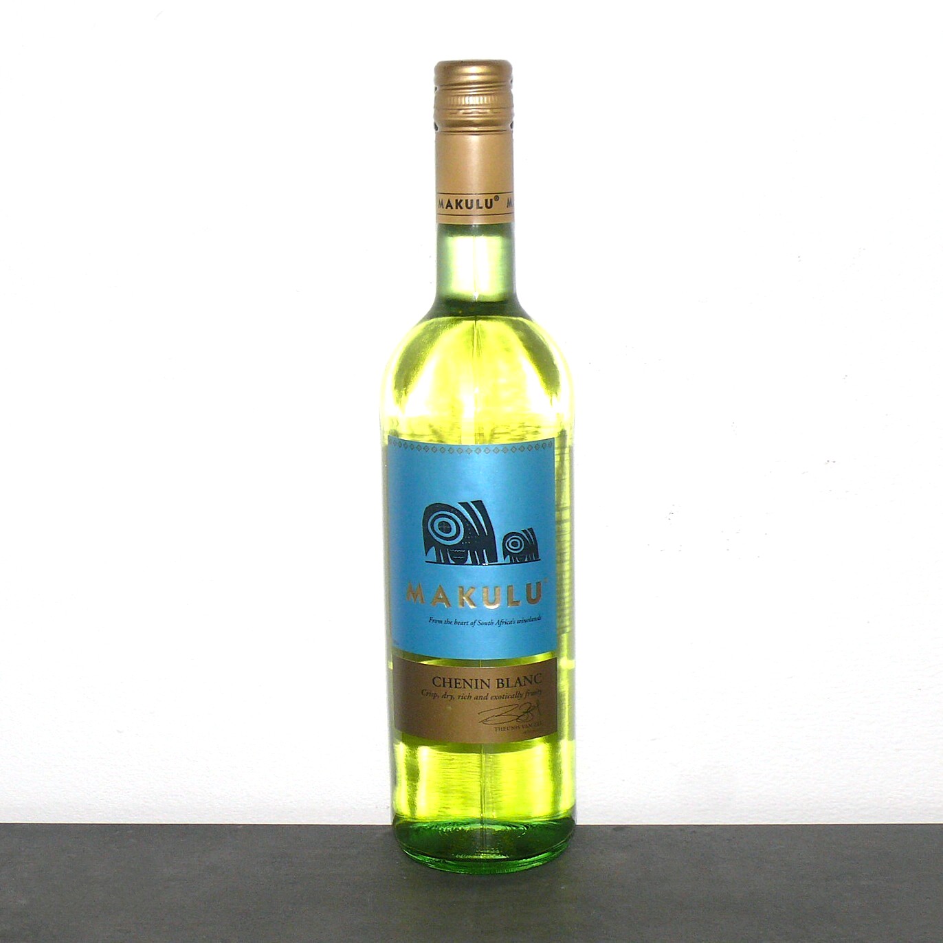  Artikelbild 1 des Artikels “MAKULU “