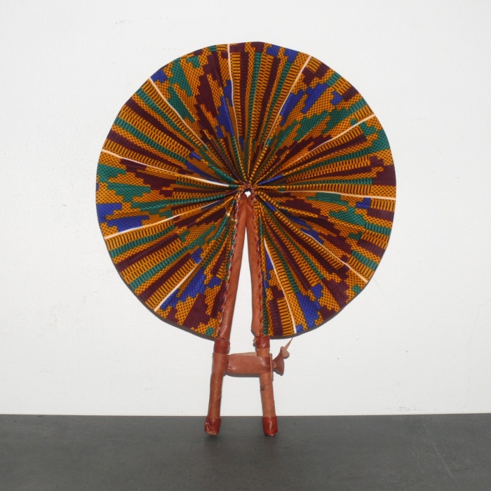  Artikelbild 1 des Artikels “Fächer, zusammenklappbar “