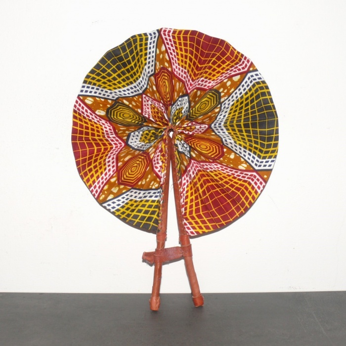  Artikelbild 1 des Artikels “Fächer, zusammenklappbar “