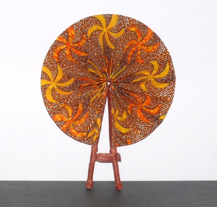  Artikelbild 1 des Artikels “Fächer, zusammenklappbar “