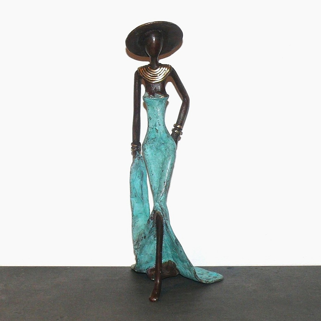  Artikelbild 1 des Artikels “Bronzefigur - 24 cm “