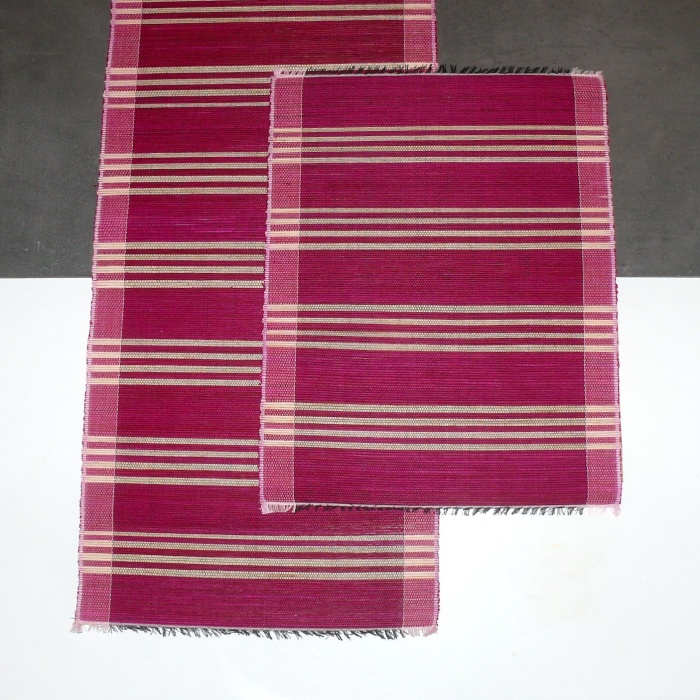  Artikelbild 1 des Artikels “Tischsets mit 90 cm Läufer “