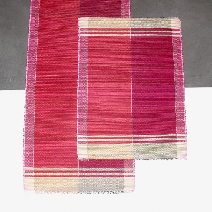  Artikelbild 1 des Artikels “Tischsets mit 180 cm Läufer “