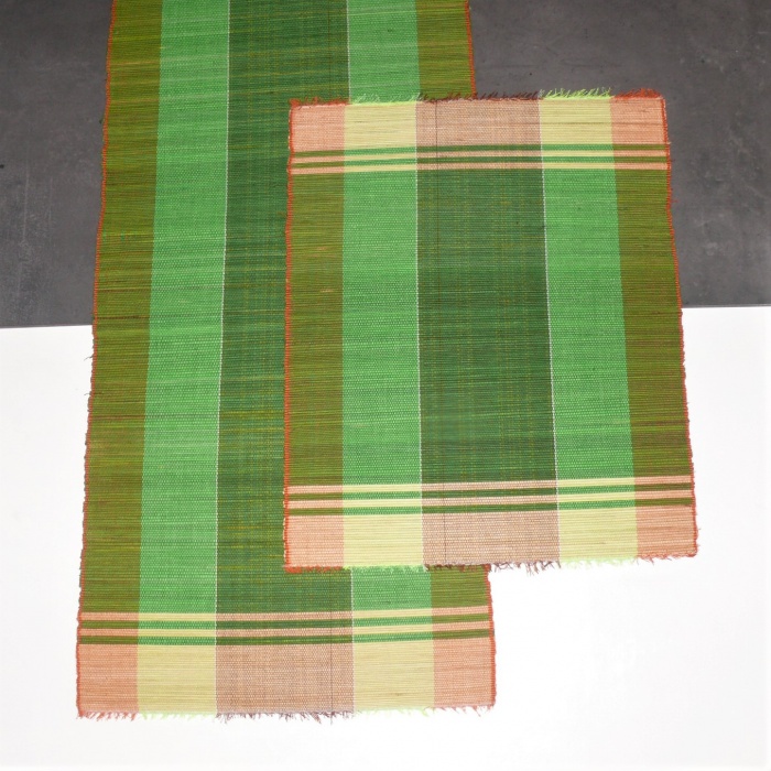  Artikelbild 1 des Artikels “Tischsets mit 90 cm Läufer “